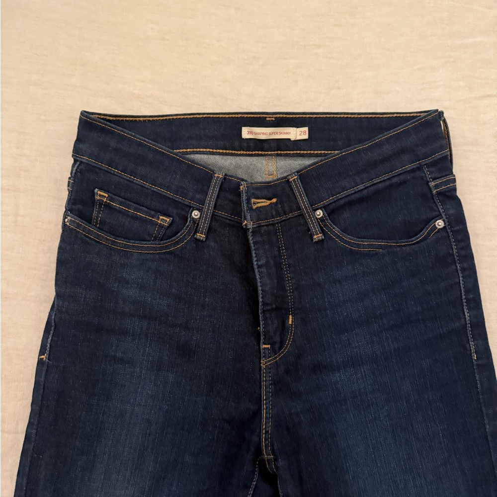 Levi's Women's Skinny Jeans - Dark Blue